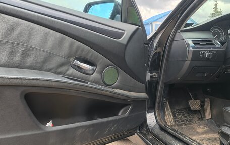 BMW 5 серия, 2008 год, 850 000 рублей, 17 фотография