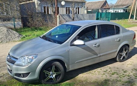 Opel Astra H, 2007 год, 600 000 рублей, 3 фотография