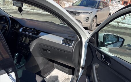 Skoda Rapid I, 2015 год, 1 030 000 рублей, 5 фотография