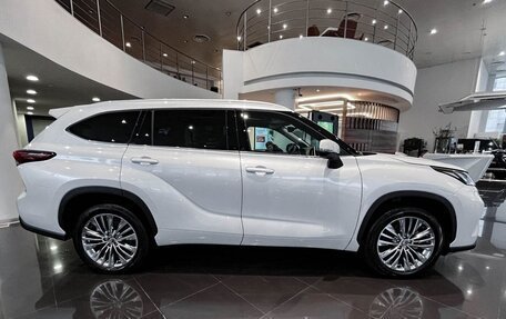 Toyota Highlander, 2026 год, 5 790 000 рублей, 8 фотография