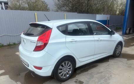 Hyundai Solaris II рестайлинг, 2012 год, 760 000 рублей, 8 фотография