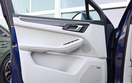 Porsche Macan I рестайлинг, 2025 год, 11 200 000 рублей, 12 фотография