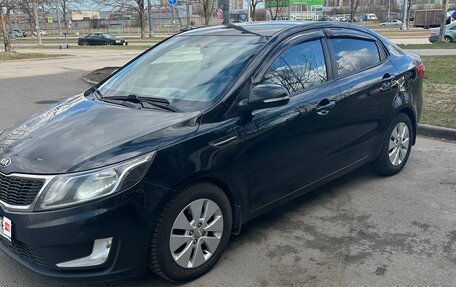 KIA Rio III рестайлинг, 2014 год, 650 000 рублей, 2 фотография