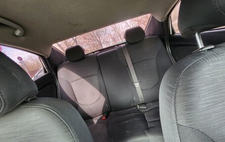 Hyundai Solaris II рестайлинг, 2016 год, 3 фотография