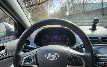 Hyundai Solaris II рестайлинг, 2016 год, 6 фотография