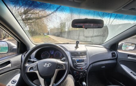 Hyundai Solaris II рестайлинг, 2016 год, 14 фотография