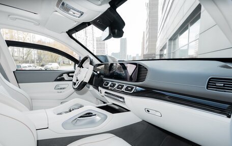 Mercedes-Benz Maybach GLS I, 2022 год, 41 000 000 рублей, 19 фотография