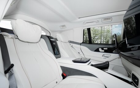 Mercedes-Benz Maybach GLS I, 2022 год, 41 000 000 рублей, 25 фотография