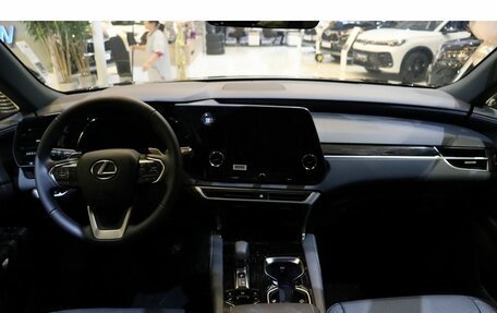 Lexus RX IV рестайлинг, 2025 год, 8 400 000 рублей, 9 фотография