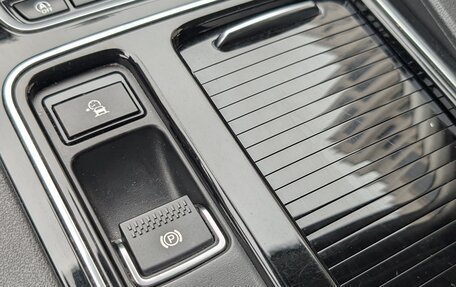 Jaguar F-Pace, 2017 год, 2 550 000 рублей, 13 фотография