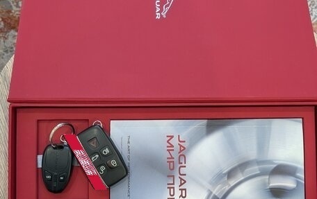 Jaguar F-Pace, 2017 год, 2 550 000 рублей, 21 фотография