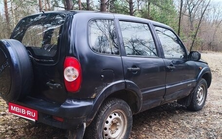 Chevrolet Niva I рестайлинг, 2004 год, 260 000 рублей, 6 фотография
