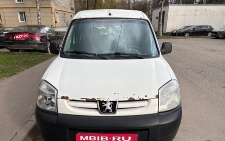 Peugeot Partner II рестайлинг 2, 2011 год, 610 000 рублей, 7 фотография