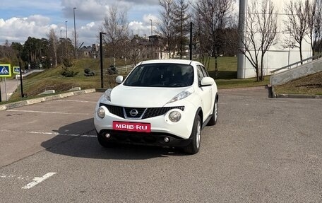 Nissan Juke II, 2013 год, 990 000 рублей, 7 фотография
