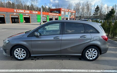 Mercedes-Benz B-Класс, 2015 год, 1 420 000 рублей, 4 фотография