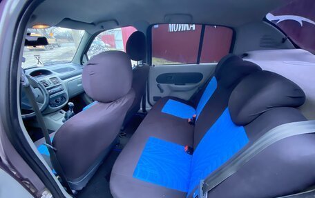 Renault Symbol I, 2004 год, 200 000 рублей, 13 фотография