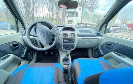 Renault Symbol I, 2004 год, 200 000 рублей, 14 фотография