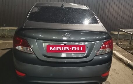 Hyundai Solaris II рестайлинг, 2012 год, 550 000 рублей, 2 фотография