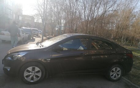 Hyundai Solaris II рестайлинг, 2015 год, 890 000 рублей, 7 фотография