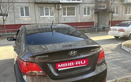 Hyundai Solaris II рестайлинг, 2015 год, 890 000 рублей, 4 фотография