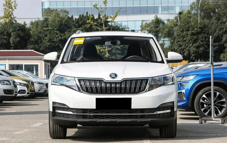 Skoda Kamiq I, 2025 год, 2 250 000 рублей, 2 фотография