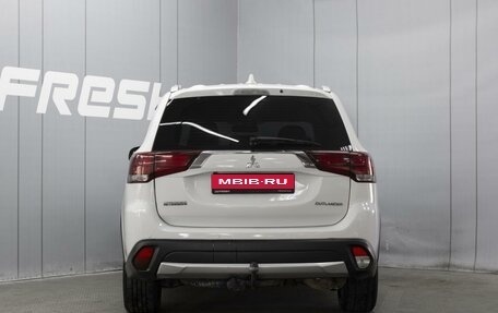 Mitsubishi Outlander III рестайлинг 3, 2013 год, 1 480 000 рублей, 4 фотография