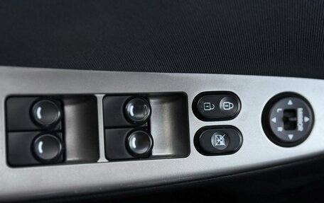 Hyundai Solaris II рестайлинг, 2015 год, 899 000 рублей, 15 фотография