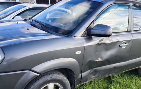 Hyundai Tucson III, 2007 год, 590 000 рублей, 3 фотография