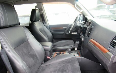 Mitsubishi Pajero IV, 2008 год, 1 760 000 рублей, 10 фотография