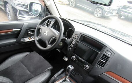 Mitsubishi Pajero IV, 2008 год, 1 760 000 рублей, 13 фотография