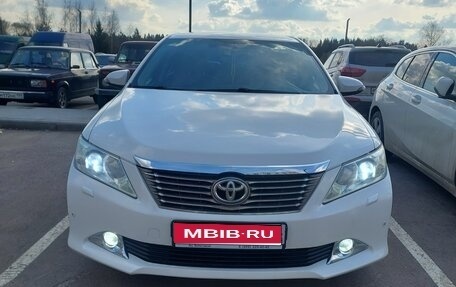 Toyota Camry, 2012 год, 1 700 000 рублей, 1 фотография