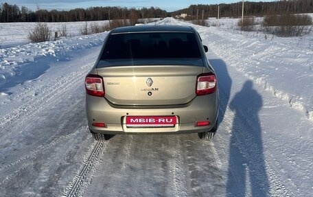 Renault Logan II, 2015 год, 800 000 рублей, 8 фотография