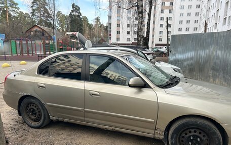 Hyundai Elantra III, 2001 год, 300 000 рублей, 2 фотография
