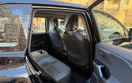 Toyota RAV4, 2025 год, 4 450 000 рублей, 16 фотография