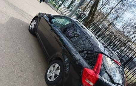 KIA cee'd I рестайлинг, 2010 год, 1 000 000 рублей, 10 фотография