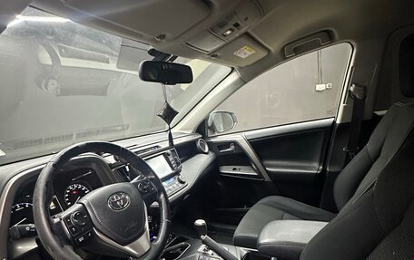 Toyota RAV4, 2016 год, 2 350 000 рублей, 6 фотография