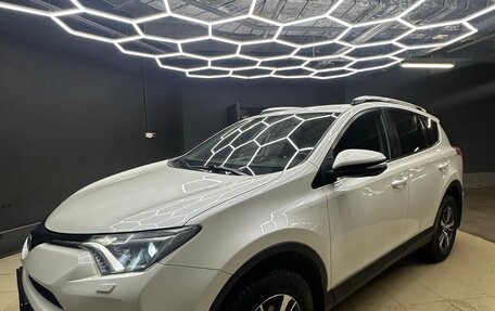 Toyota RAV4, 2016 год, 2 350 000 рублей, 7 фотография