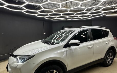 Toyota RAV4, 2016 год, 2 350 000 рублей, 3 фотография