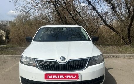 Skoda Rapid I, 2015 год, 897 000 рублей, 8 фотография