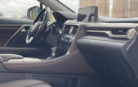 Lexus RX IV рестайлинг, 2020 год, 5 150 000 рублей, 14 фотография