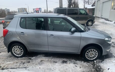 Skoda Fabia II, 2012 год, 580 000 рублей, 3 фотография