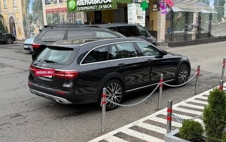 Mercedes-Benz E-Класс, 2021 год, 4 600 000 рублей, 8 фотография