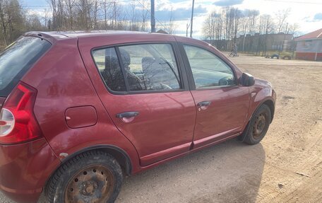 Renault Sandero I, 2010 год, 270 000 рублей, 4 фотография