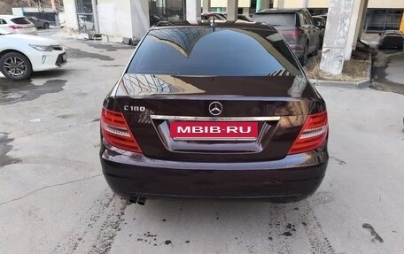 Mercedes-Benz C-Класс, 2011 год, 1 100 000 рублей, 4 фотография