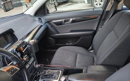 Mercedes-Benz C-Класс, 2011 год, 1 100 000 рублей, 7 фотография