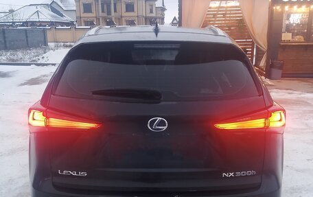 Lexus NX I, 2020 год, 3 900 000 рублей, 3 фотография