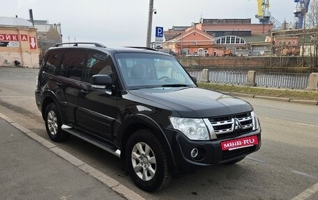 Mitsubishi Pajero IV, 2012 год, 2 050 000 рублей, 3 фотография