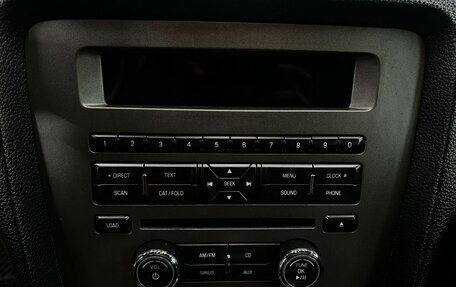 Ford Mustang VI рестайлинг, 2012 год, 2 199 888 рублей, 10 фотография