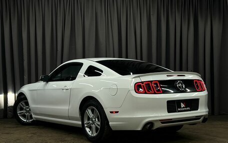 Ford Mustang VI рестайлинг, 2012 год, 2 199 888 рублей, 3 фотография