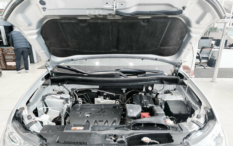 Mitsubishi Outlander III рестайлинг 3, 2013 год, 1 520 000 рублей, 11 фотография